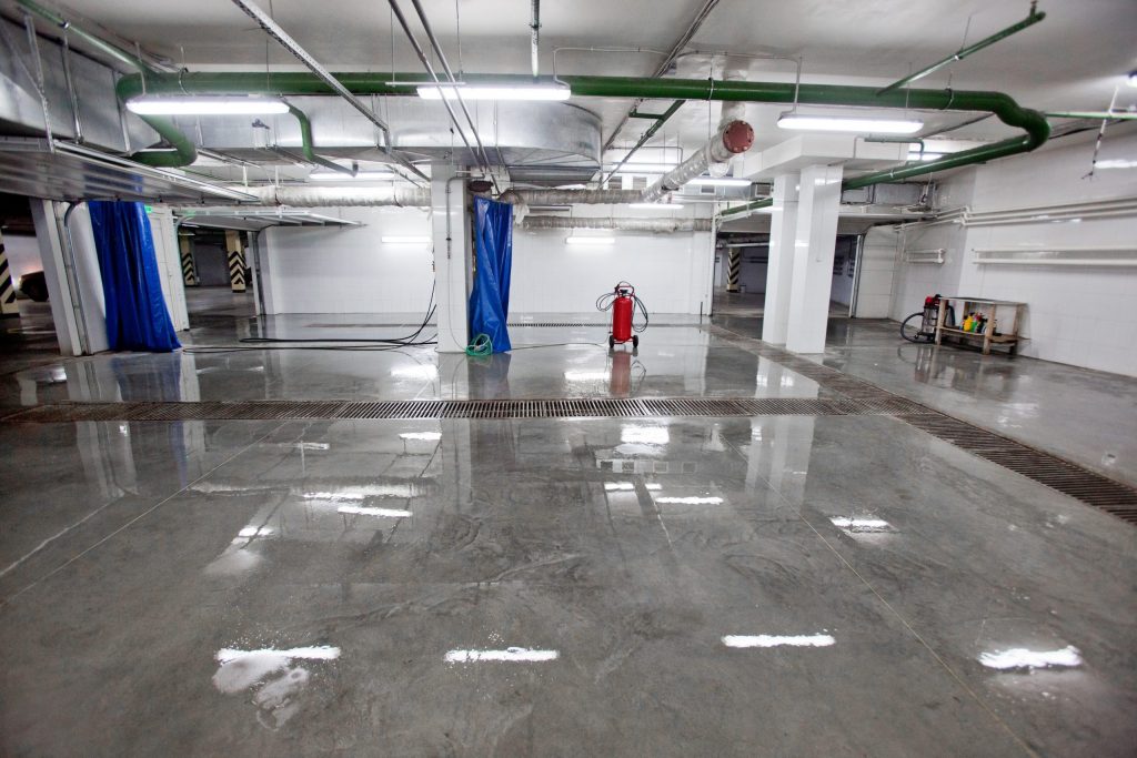 Polyaspartic concrete sealer